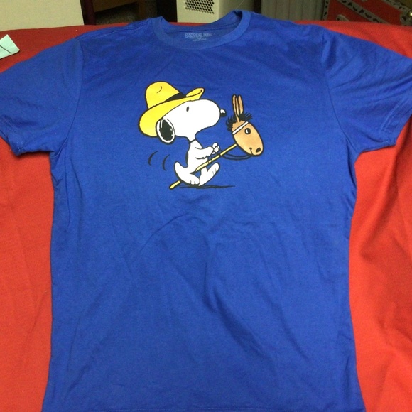 SNOOPY tshirt - Picture 1 of 1